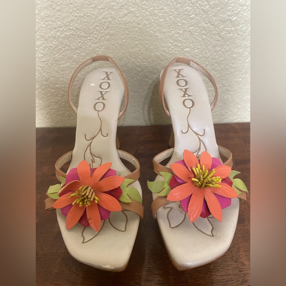 XOXO wedge sandals size 8.5